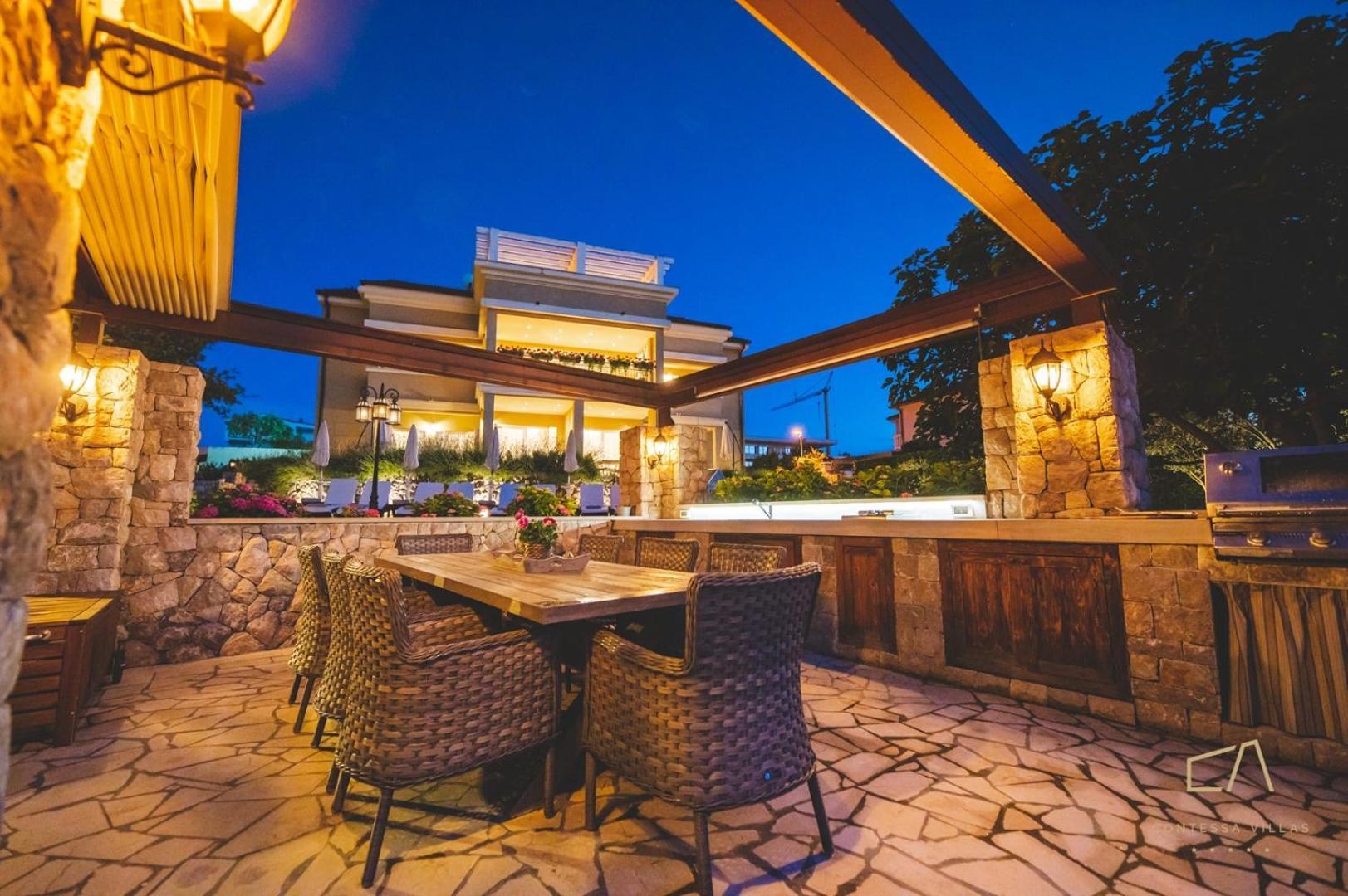 Luxury Apartments Villa Luce Малинска Стая снимка
